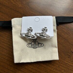 Vivienne Westwood Mini Bas Relief earrings